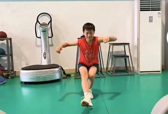 色偷偷亚洲男人